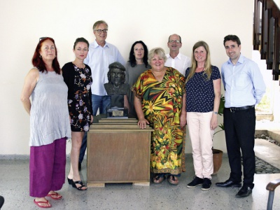 Vertreter/-innen der Linksfraktion im Bundestag und der AG Cuba Sí zu Besuch bei Aleida im Forschungszentrum Che Guevara in Havanna