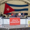 Politische Gesprächsrunden auf der Bühne versorgten die Gäste mit Informationen aus erster kubanischer Hand. 
Foto: Cuba sí 