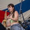 Ganz neu bei "Afrikadelle" ist die Saxophonistin aus Japan. 
Foto: Jens Schulze/R-mediabase 