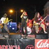 Die Gruppe Tendencia auf der Bühne in der Calle Martí beim Konzert für die Cub